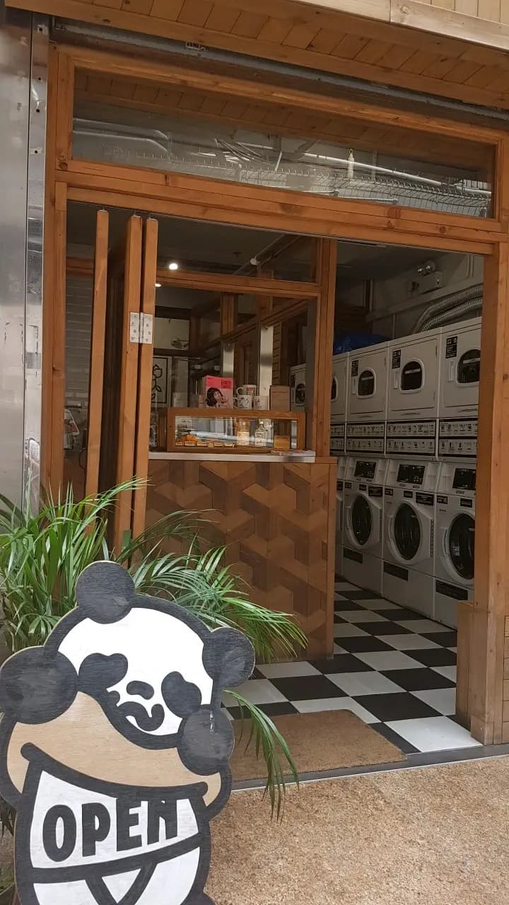 Coffee & Laundry photo 8