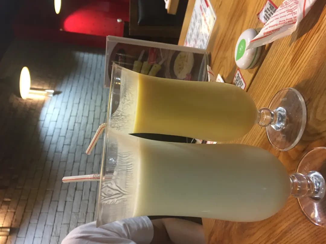 Ebeneezer's Kebabs & Pizzeria (灣仔中匯大廈) photo 3
