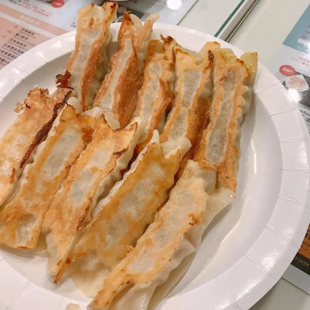 八方雲集鍋貼水餃專門店 photo 7