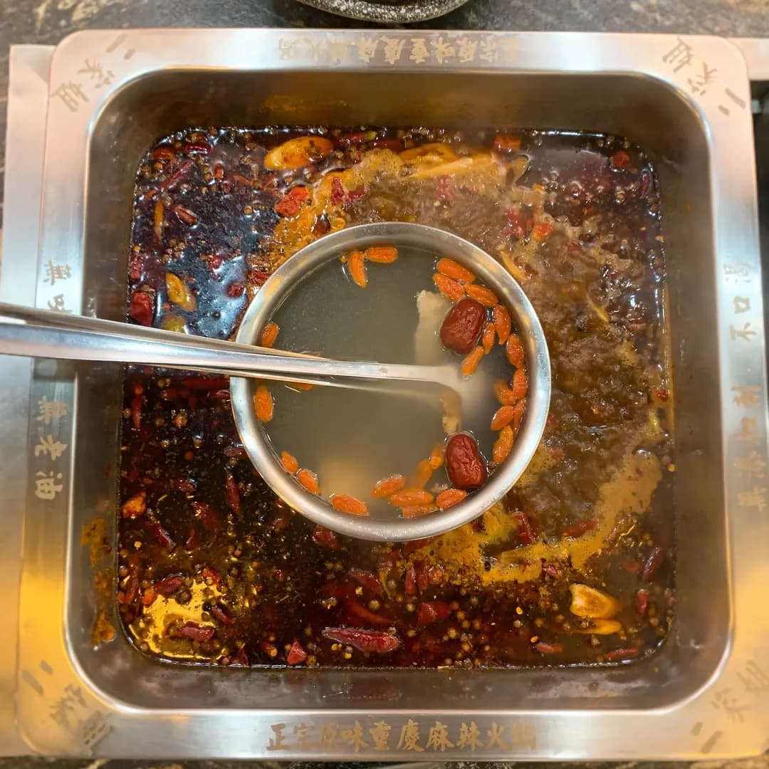 二家姐正宗原味麻辣火鍋 photo 2