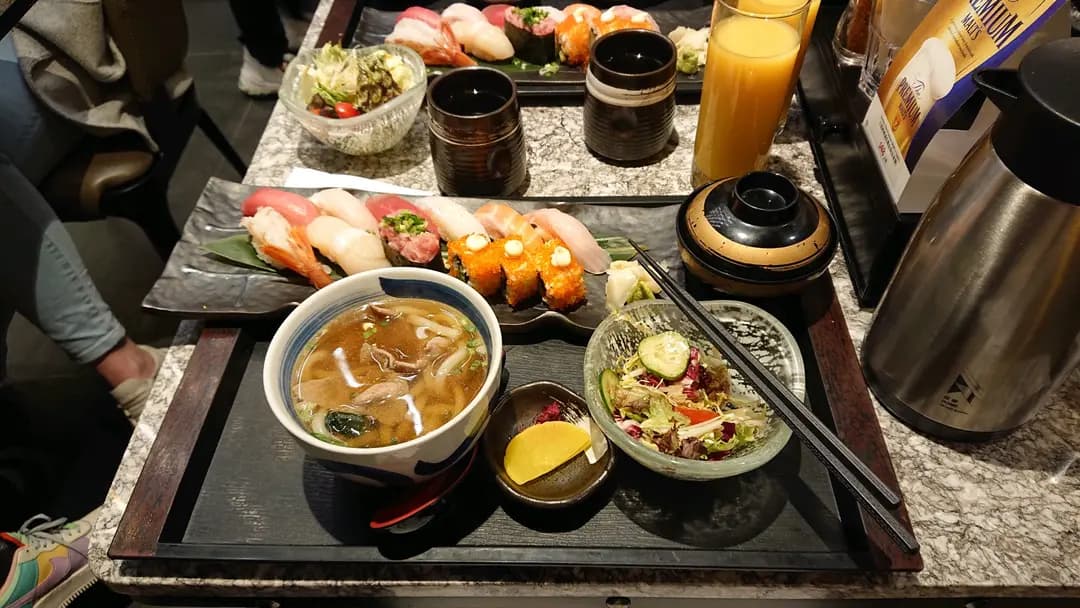 岩鹽日本料理 (MOKO新世紀廣場) photo 1