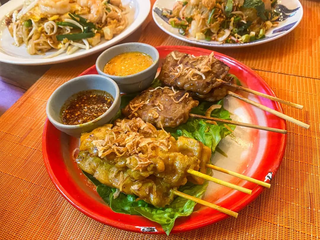 THANA DEE Thai Takeaway photo 2