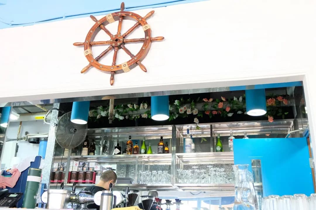 La Rosabelle Bar & Grill photo 6