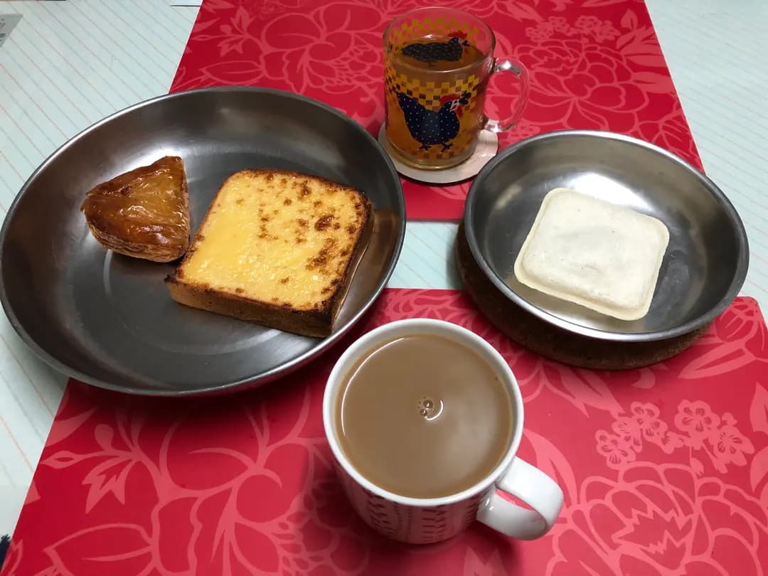 聖安娜餅屋 (港鐵烏溪沙站) photo 2