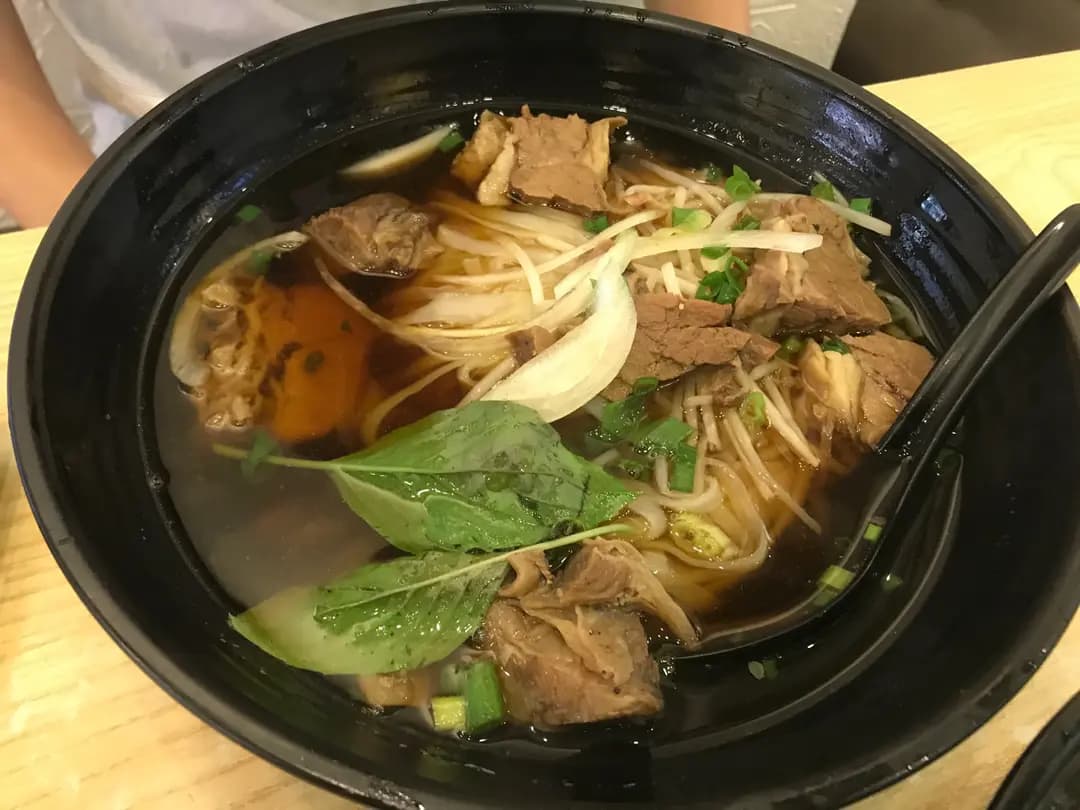越美味餐廳 photo 4