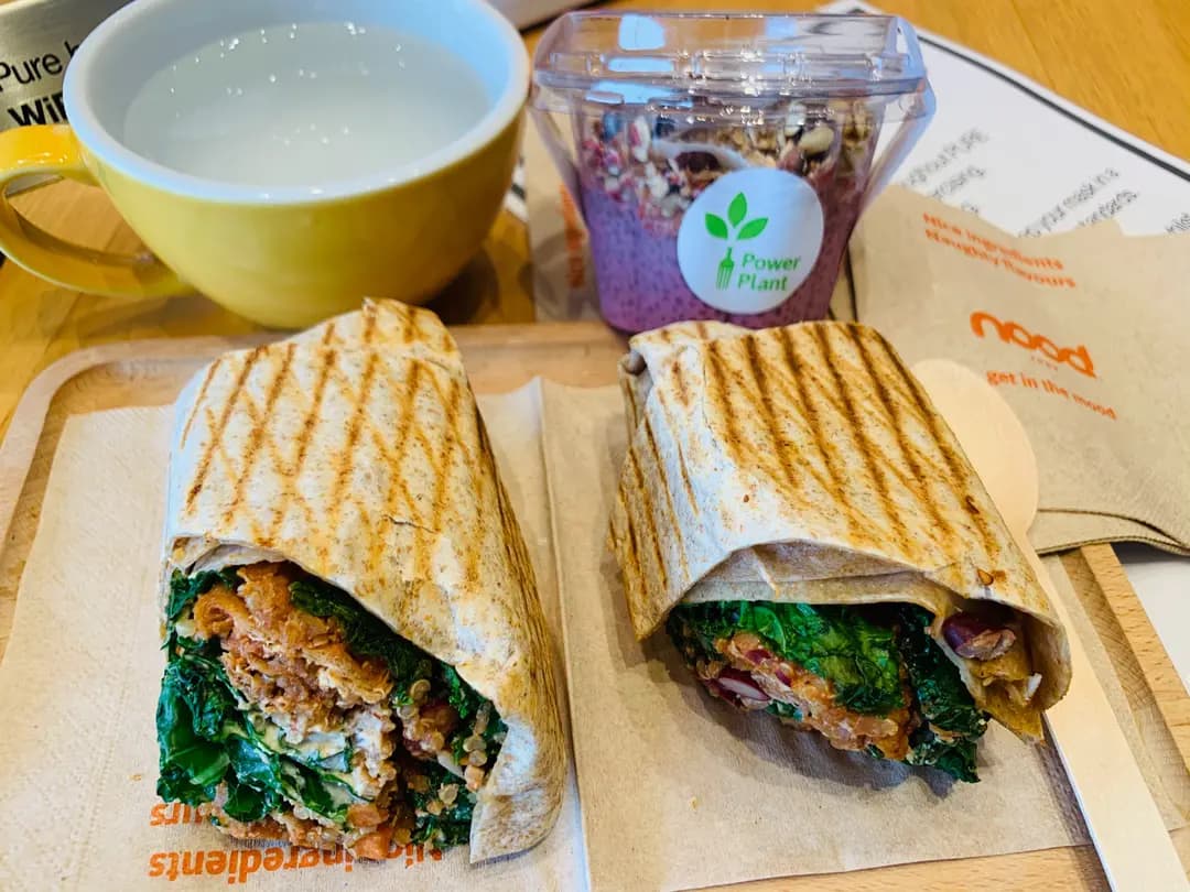 Nood Food photo 3