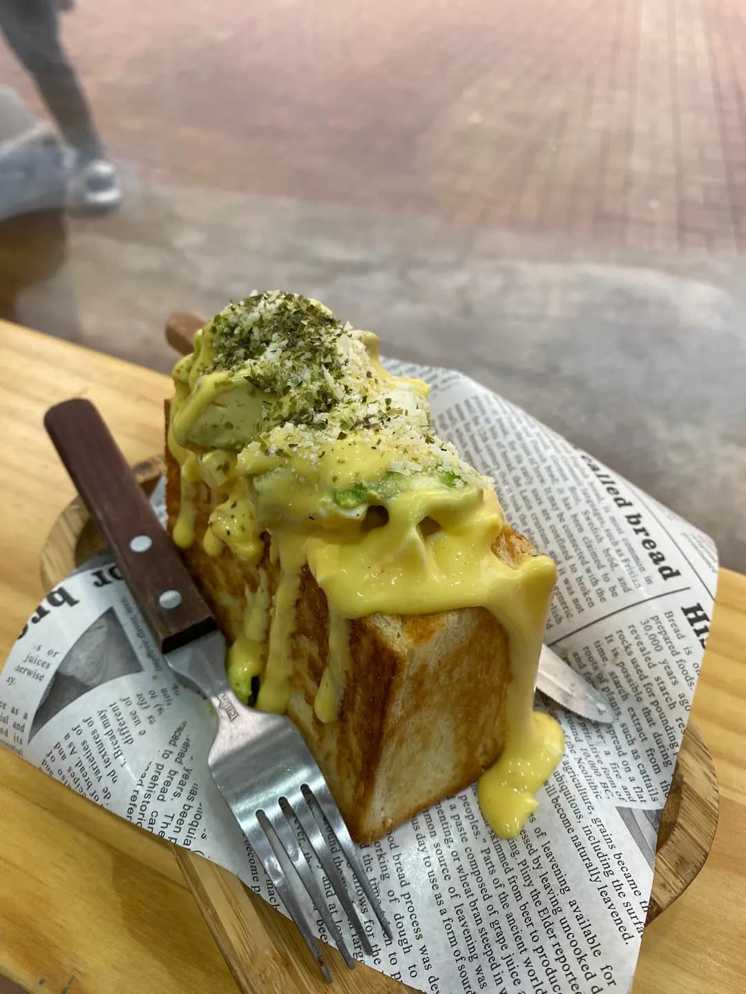 E FOR EGG photo 3