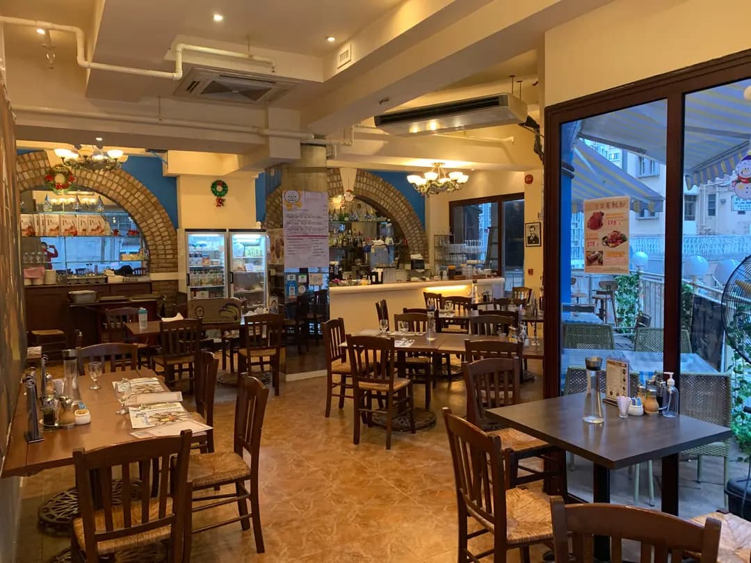 Marco's Oyster Bar & Grill photo 3
