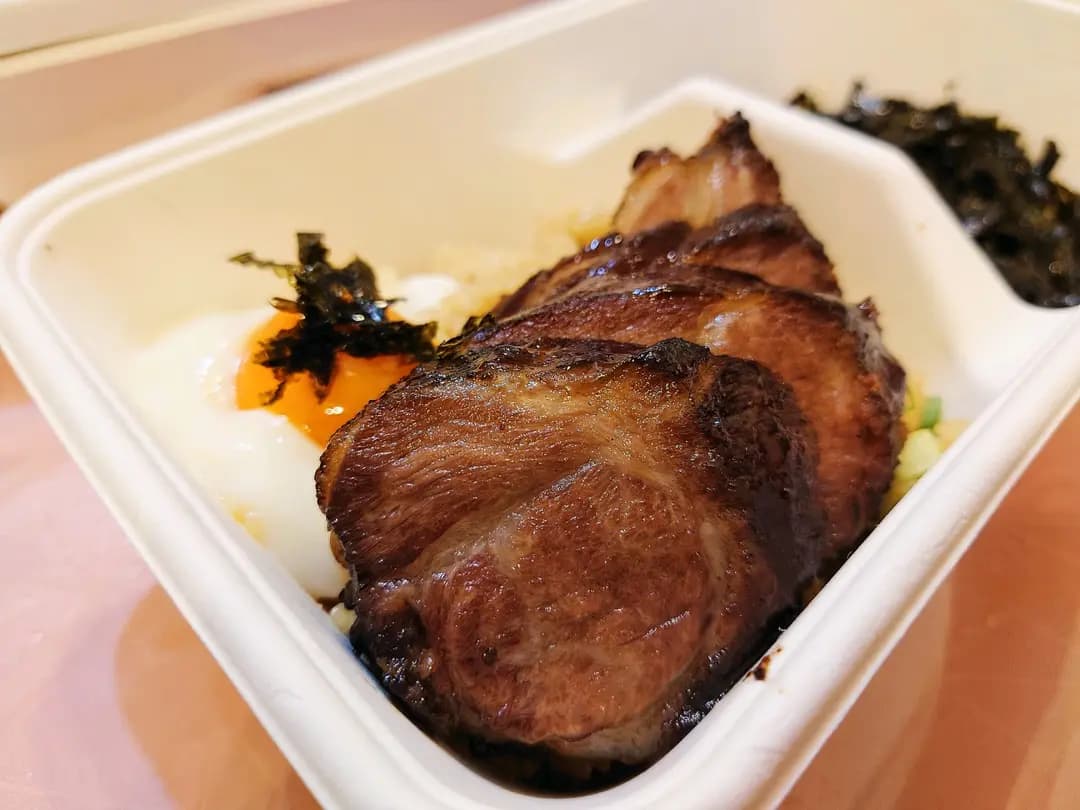 何蘭正 photo 1