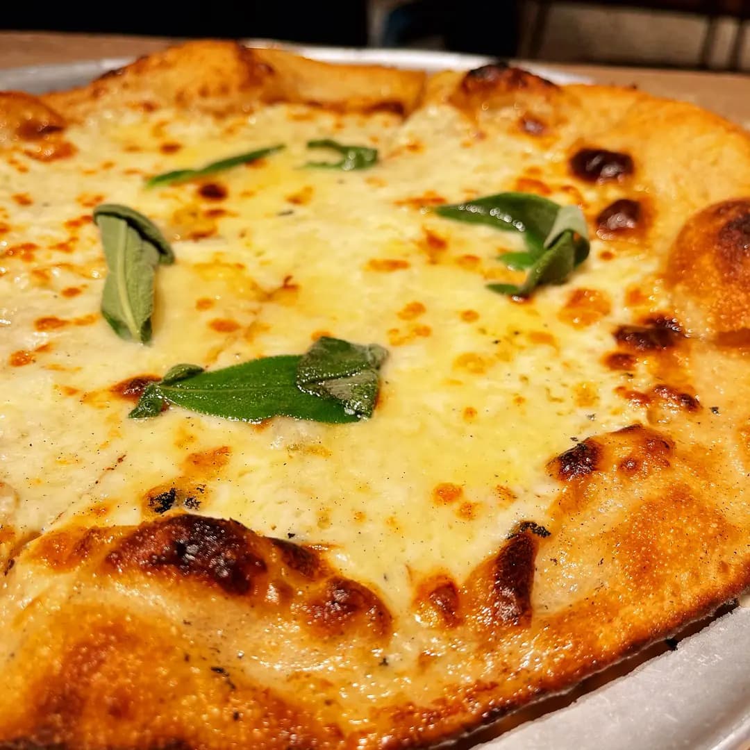 Emmer Pizzeria & Café photo 7