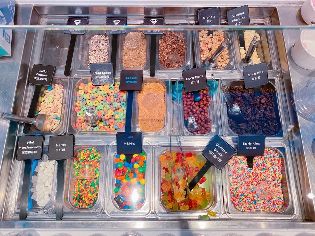 Yo Mama Frozen Yogurt photo 7