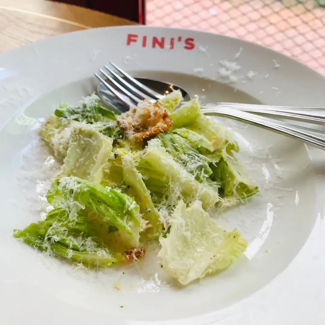 Fini's (石水渠街) photo 8