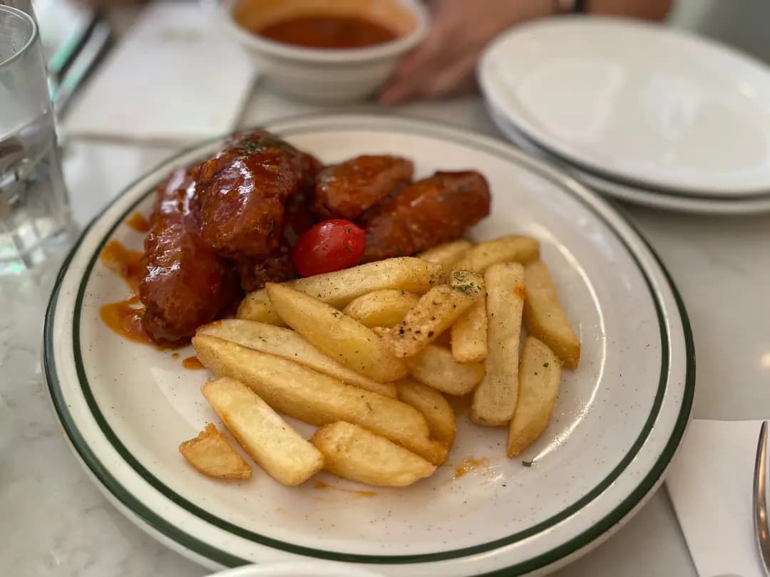 Green Waffle Diner (嘉咸街) photo 7