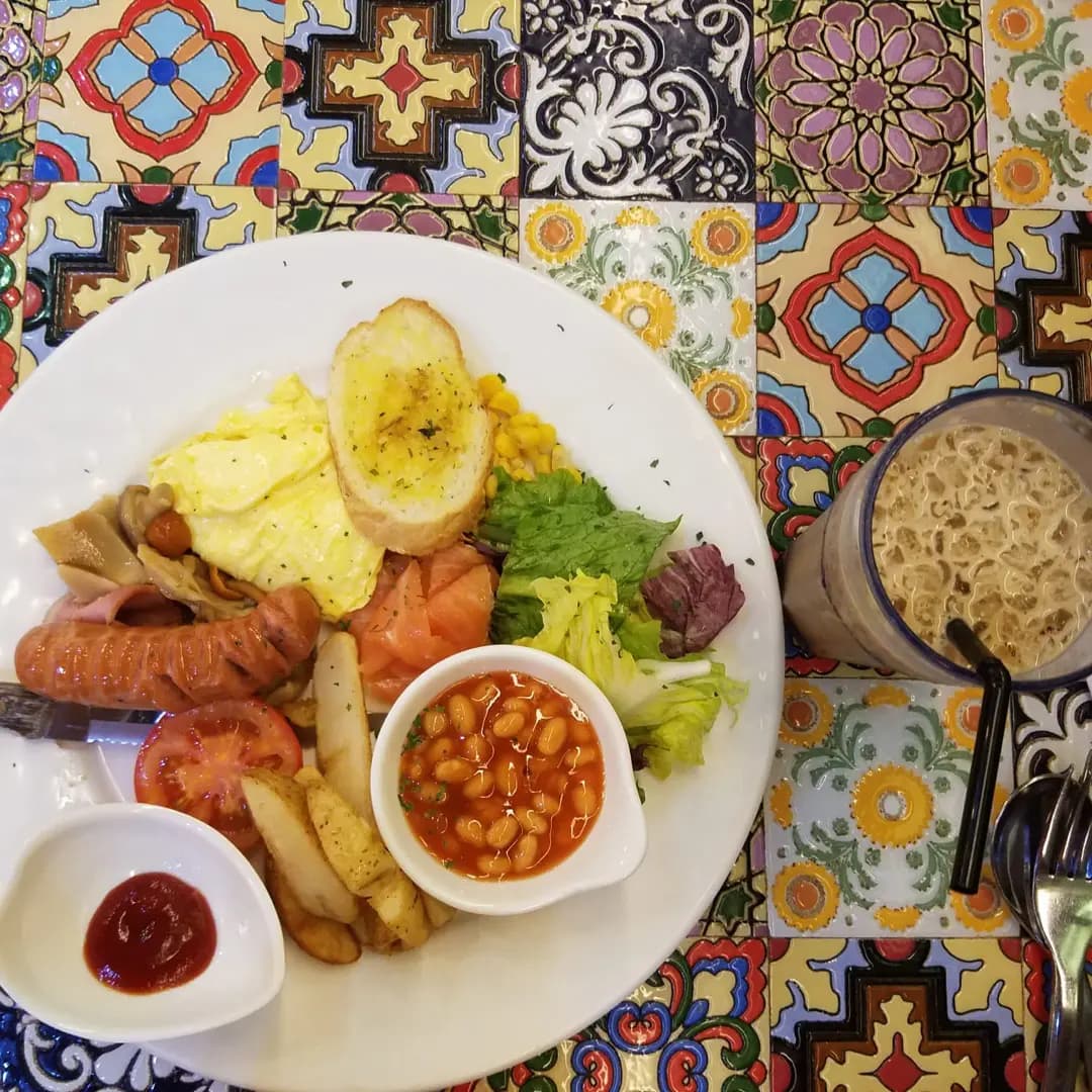 Piglet Café photo 8
