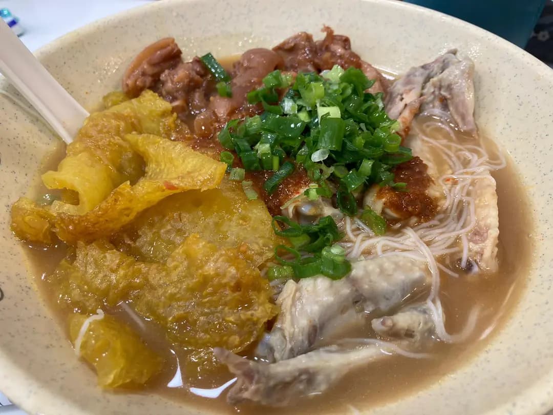 兩三碗車仔麵 photo 1