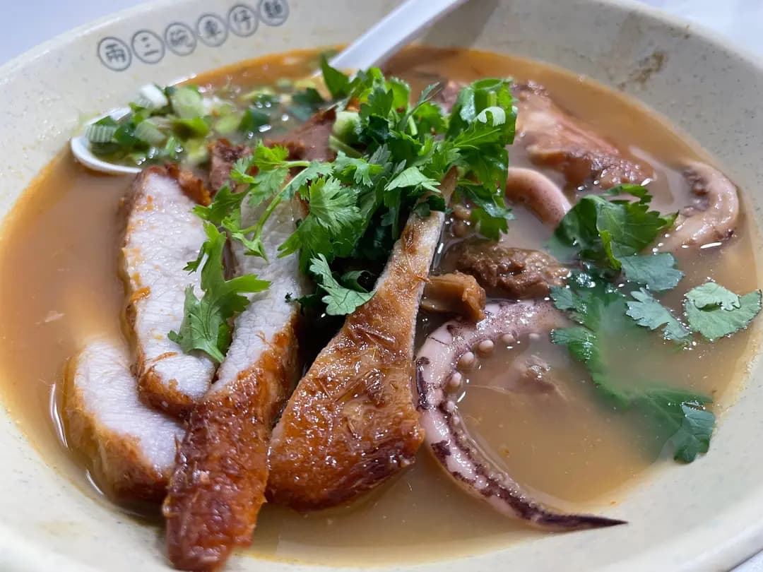 兩三碗車仔麵 photo 2