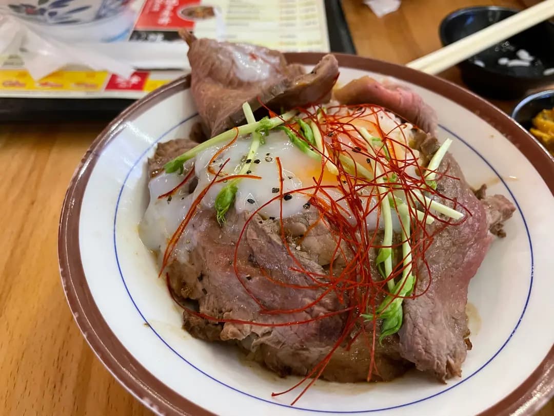 岩盤牛扒ミディアムレア ステーキ (Mikiki) photo 3