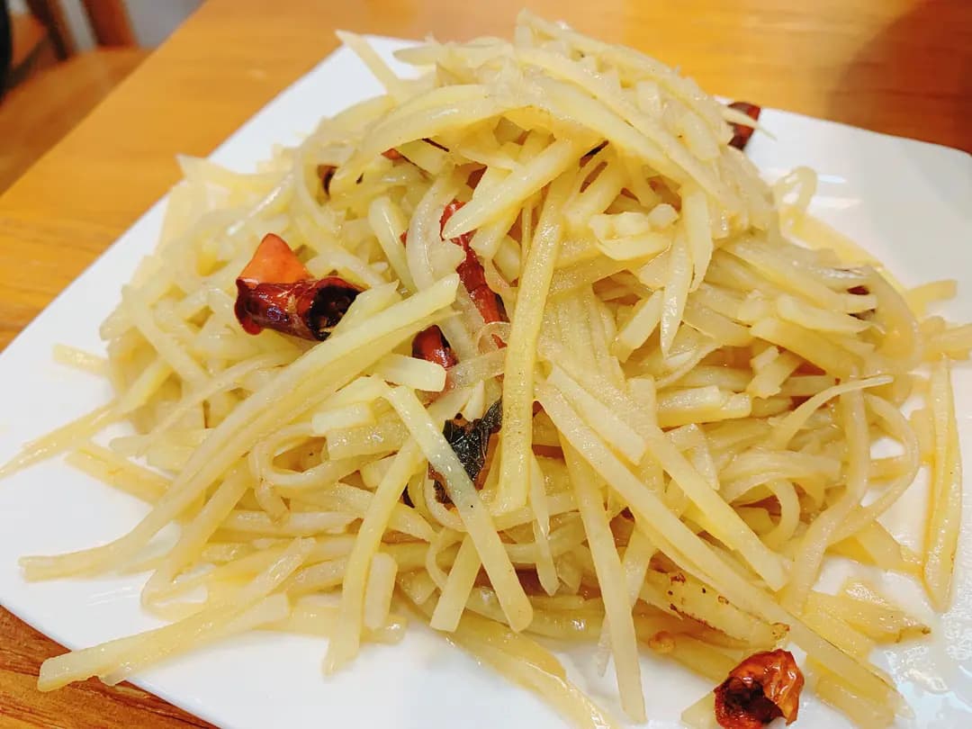 偉偉川菜 (利發大廈) photo 6
