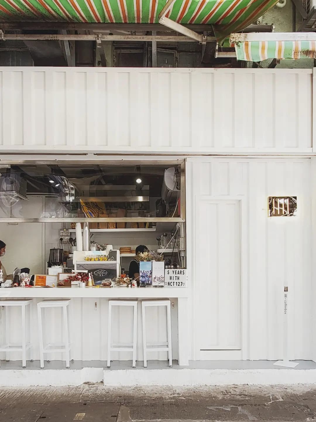 LLLL.COFFEEBOX photo 8