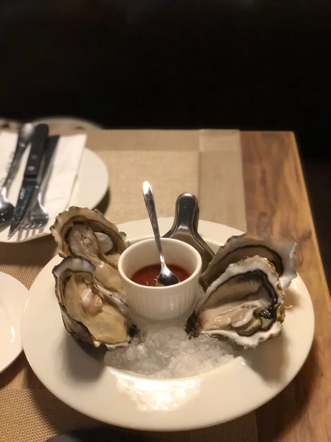 LAB EAT Restaurant & Bar (金巴利道) photo 3