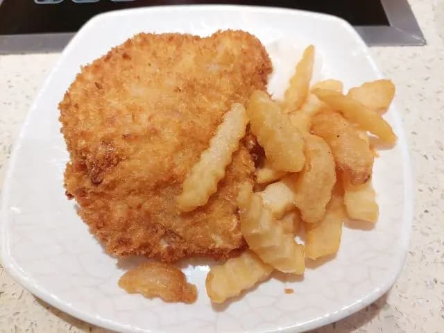 盈翠燒臘茶餐廳 photo 5