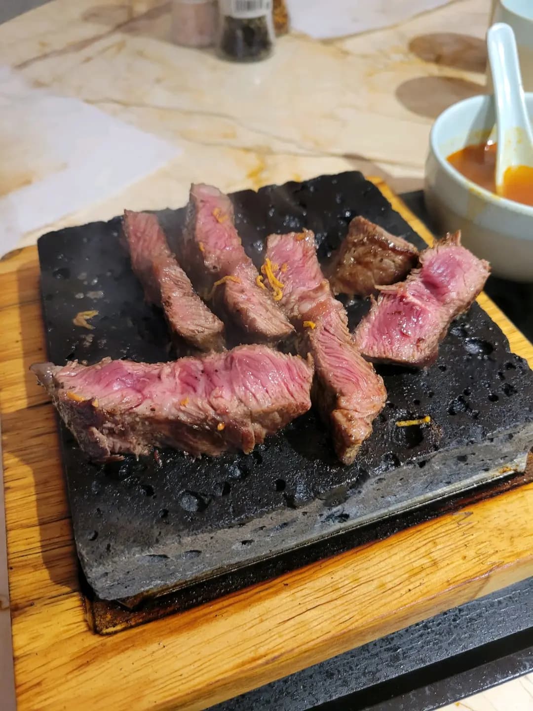 牛極 (皇后大道東） photo 2