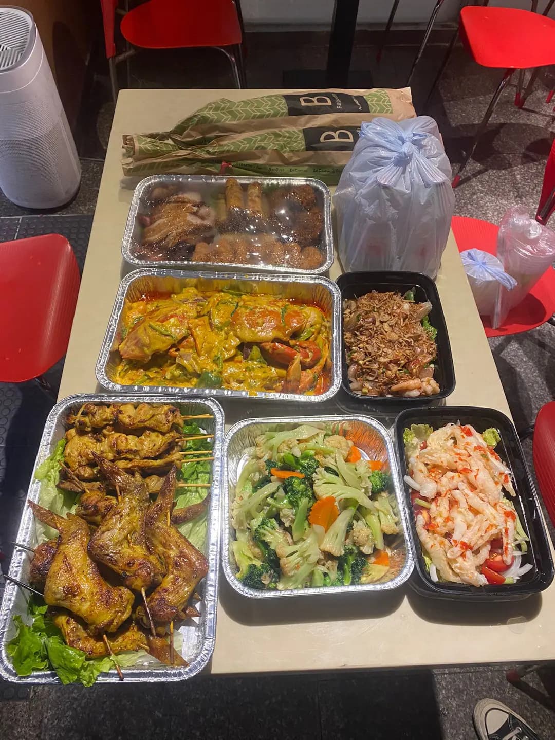 P THAI