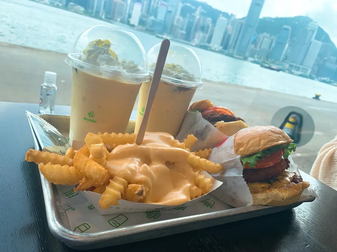 SHAKE SHACK (海運大廈) photo 2