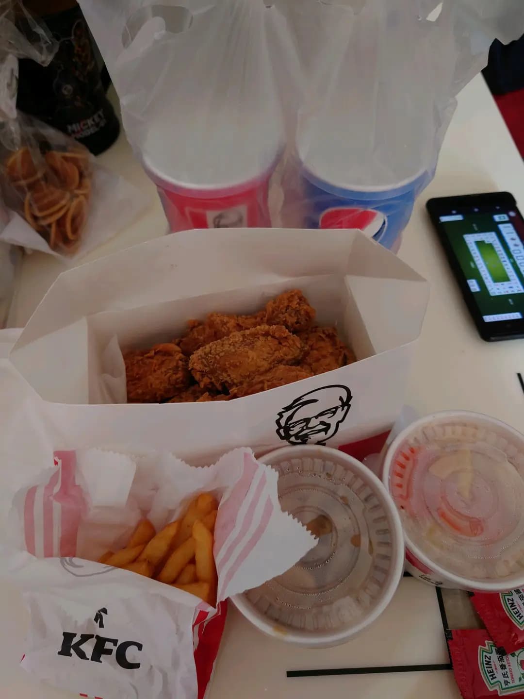 肯德基家鄉雞 (KFC) photo 2
