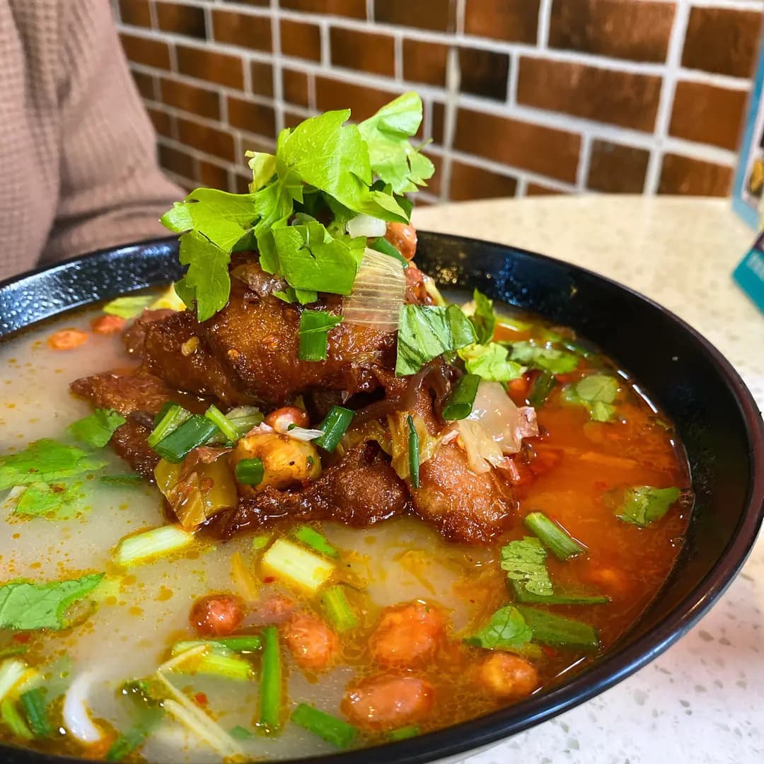 孖寶發哥豬扒酸辣米線 photo 4