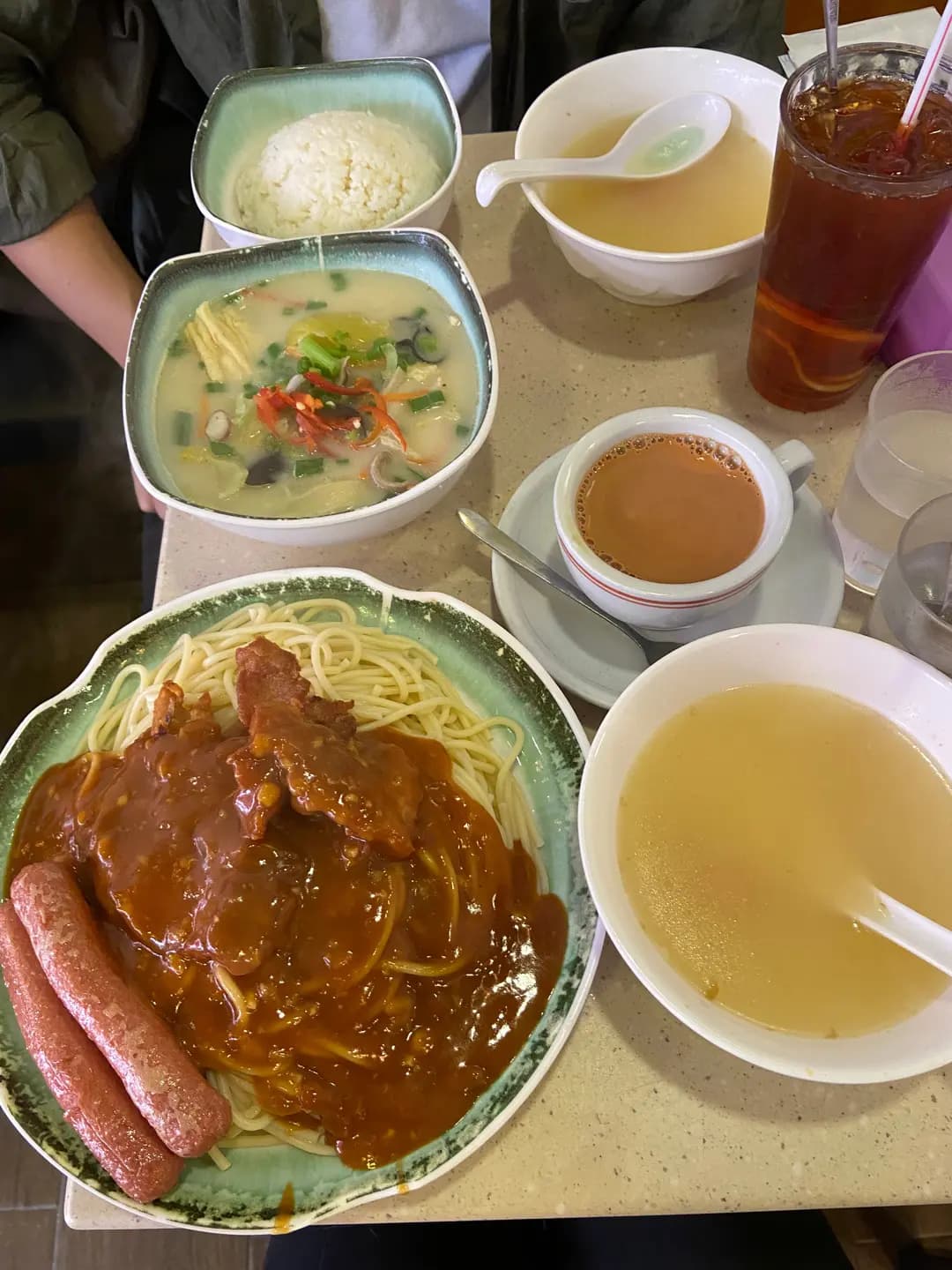 聚友棧餐廳小廚 photo 2