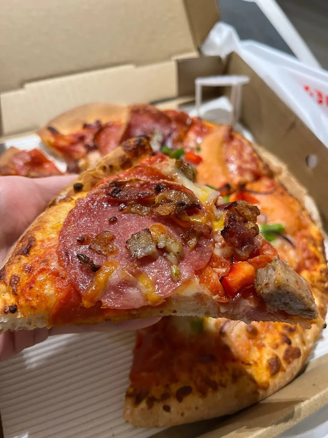 Canadian Pizza (恆運樓) photo 6