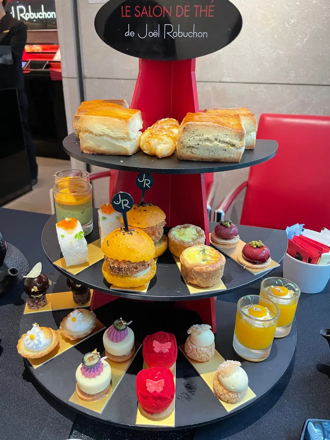 Le Salon De Thé de Joël Robuchon photo 5