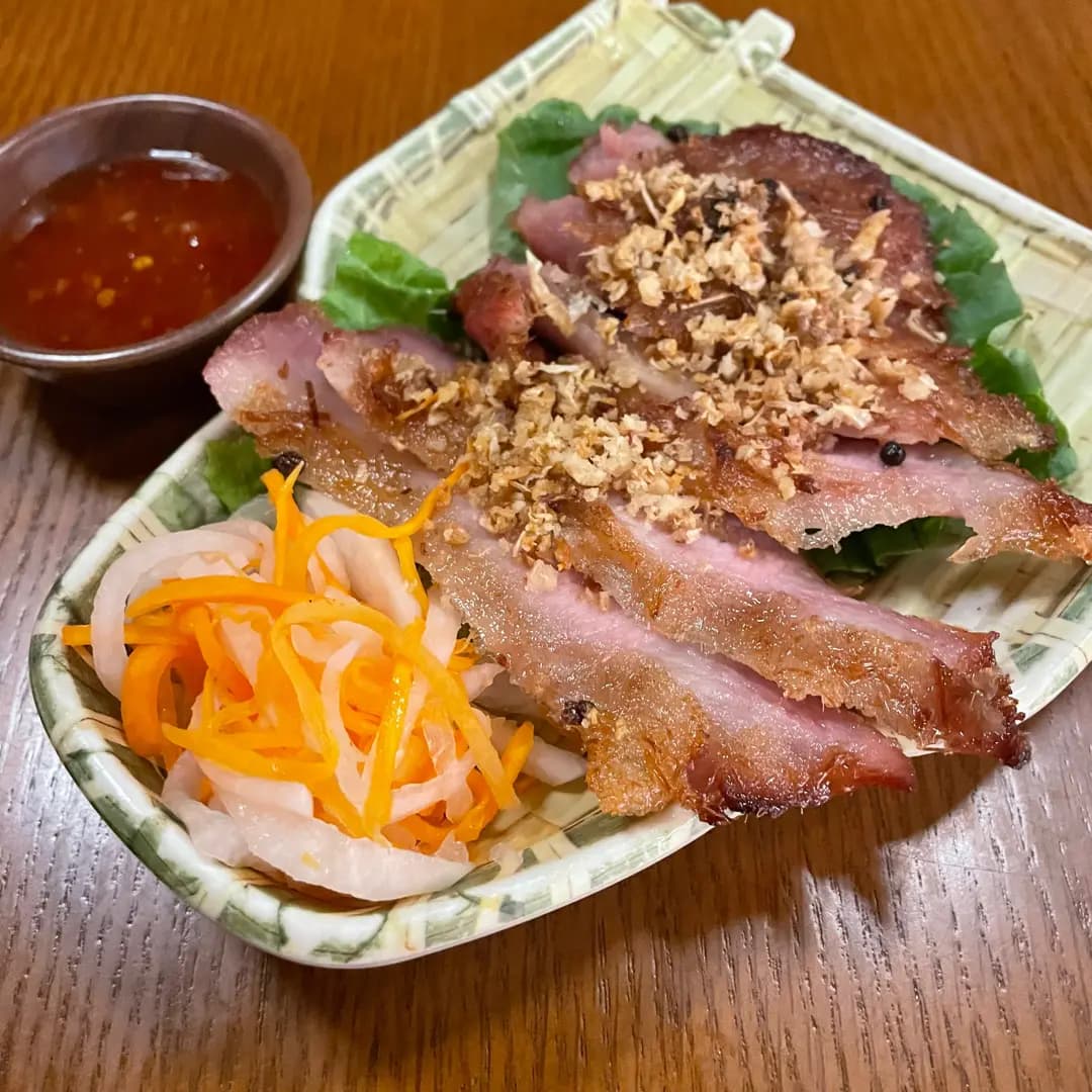 Thai Fuhn photo 2