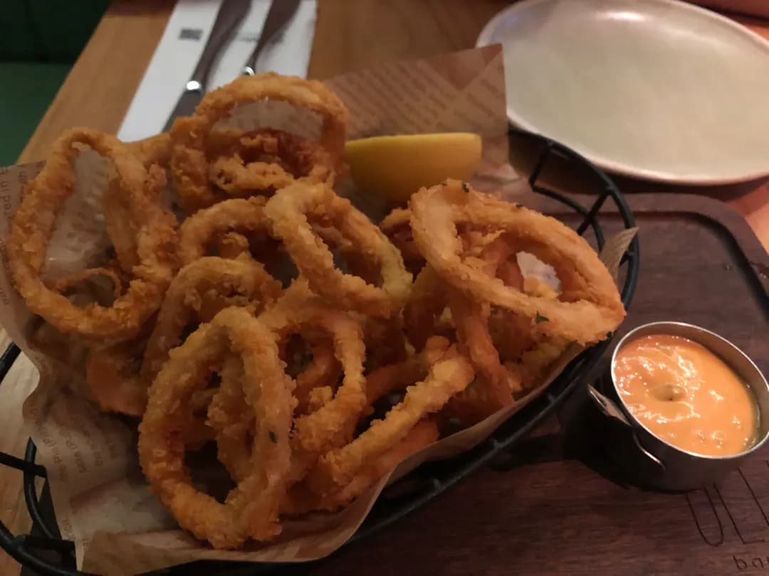 Ollies Bar & Grill photo 6