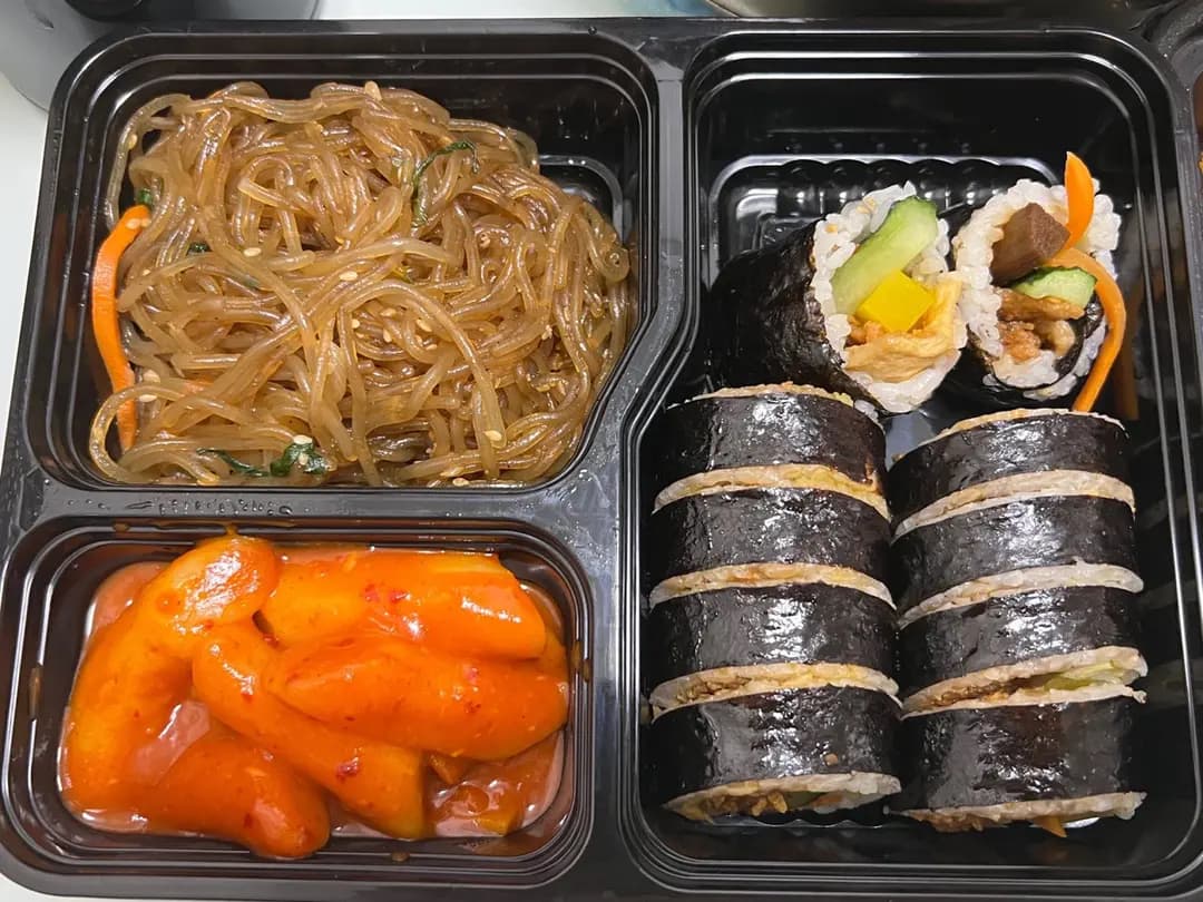 新世界韓國食品 (海天晉滙) photo 1