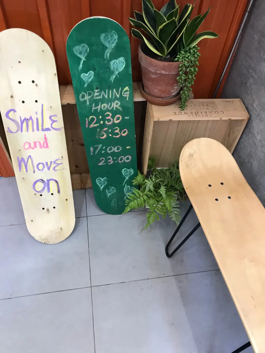 Smiling Elephant Takeaway photo 1