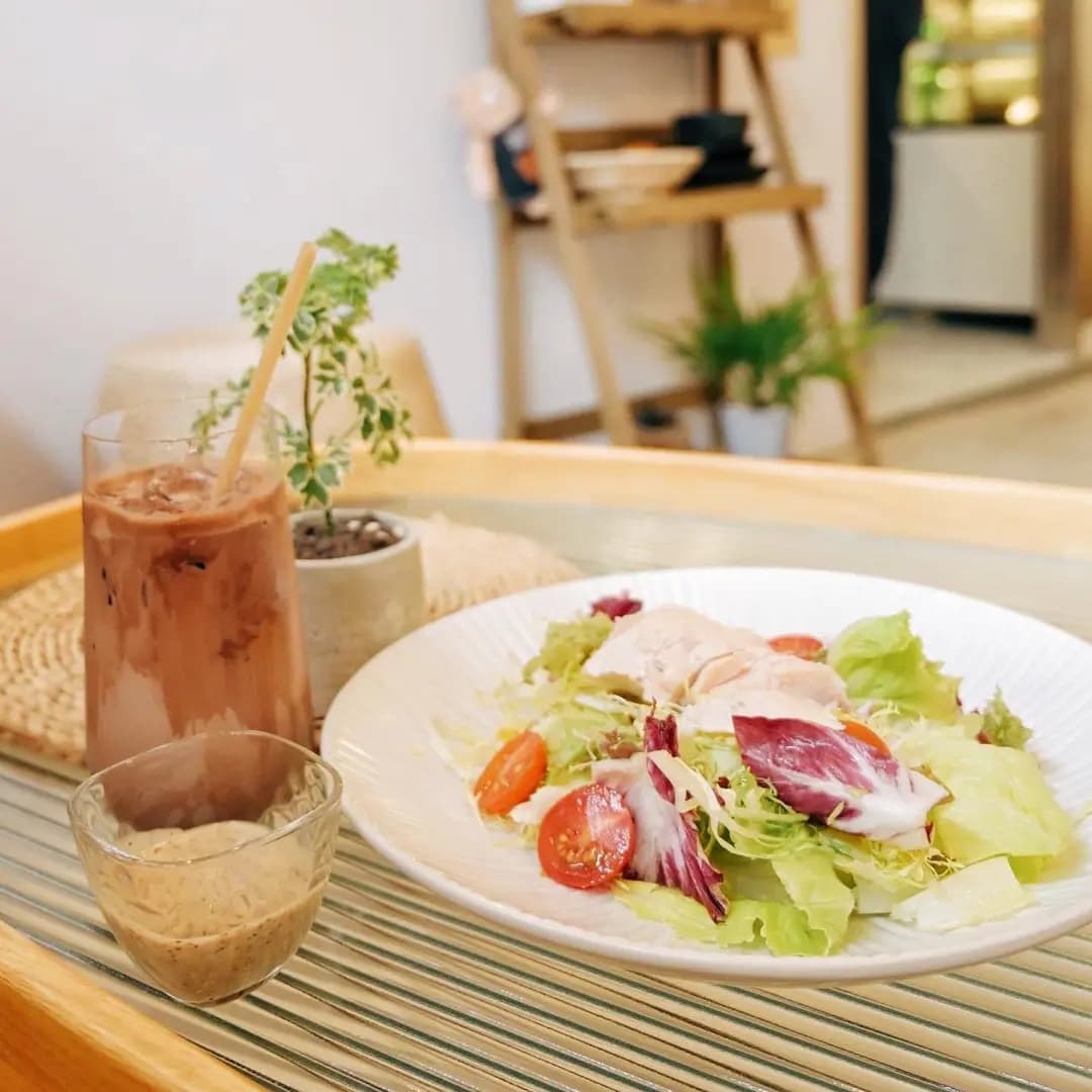 Happy Corner photo 2