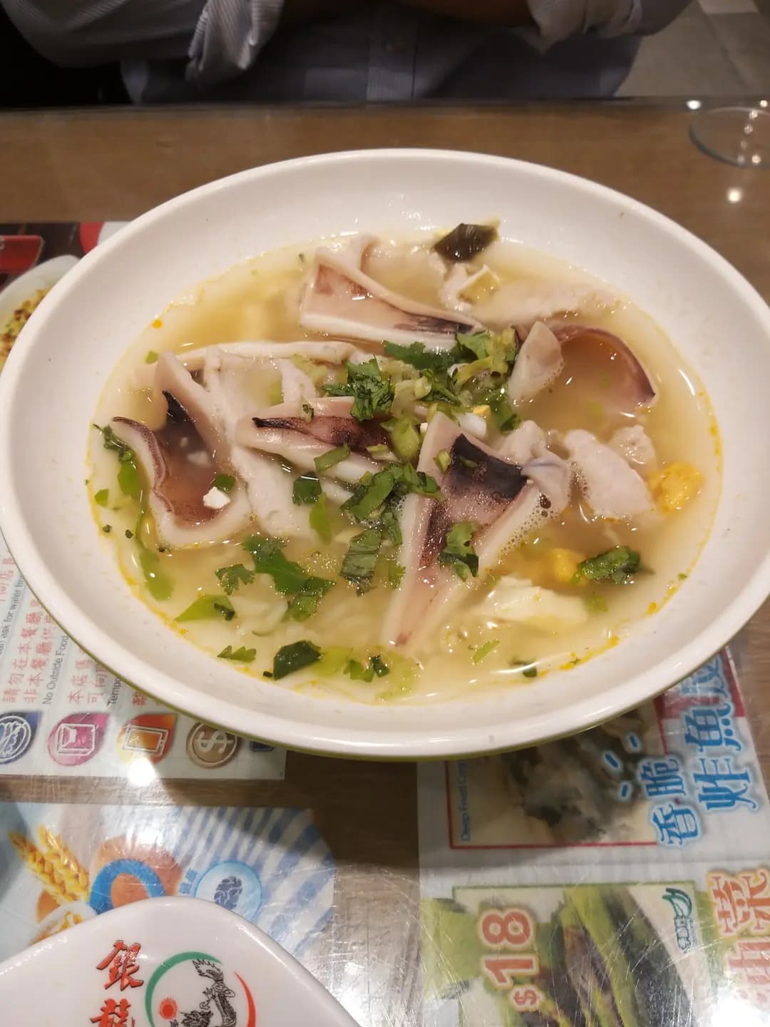 銀龍粉麵茶餐廳 photo 4