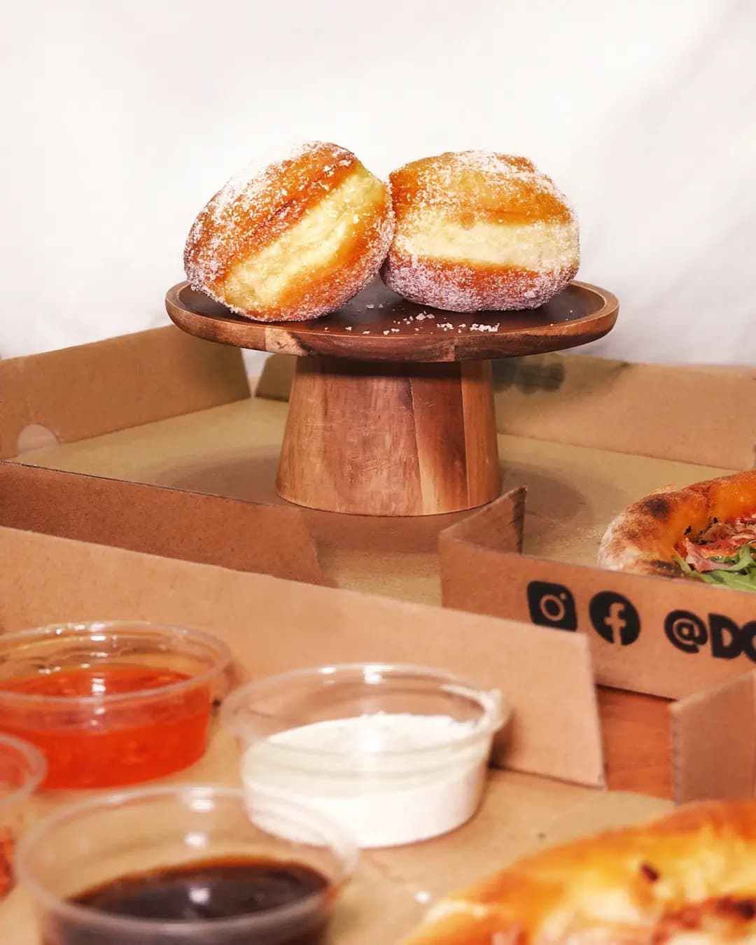Dough Bros Pizza & Doughnuts (嘉榮大廈) photo 4