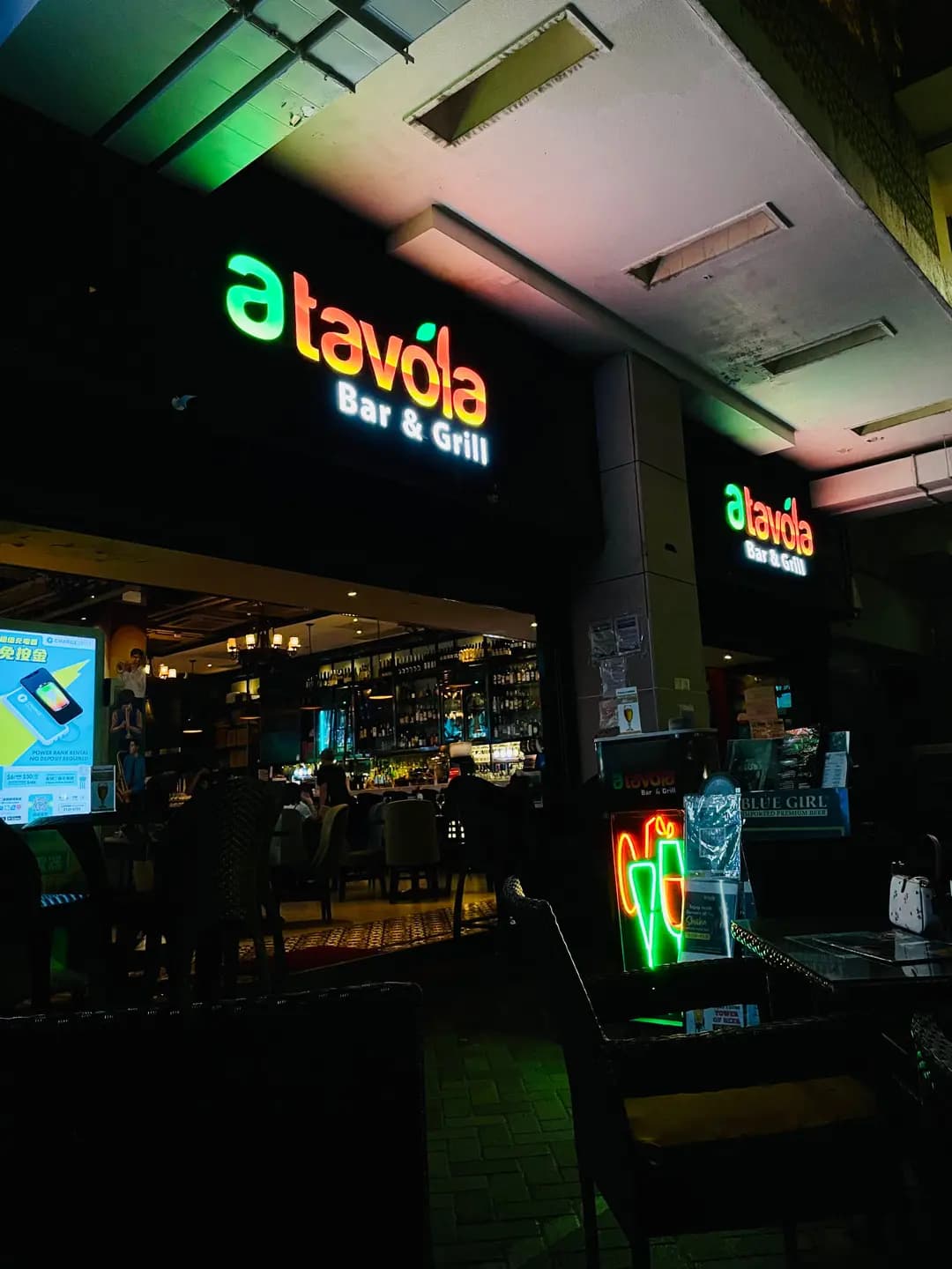 A Tavola Bar & Grill photo 4