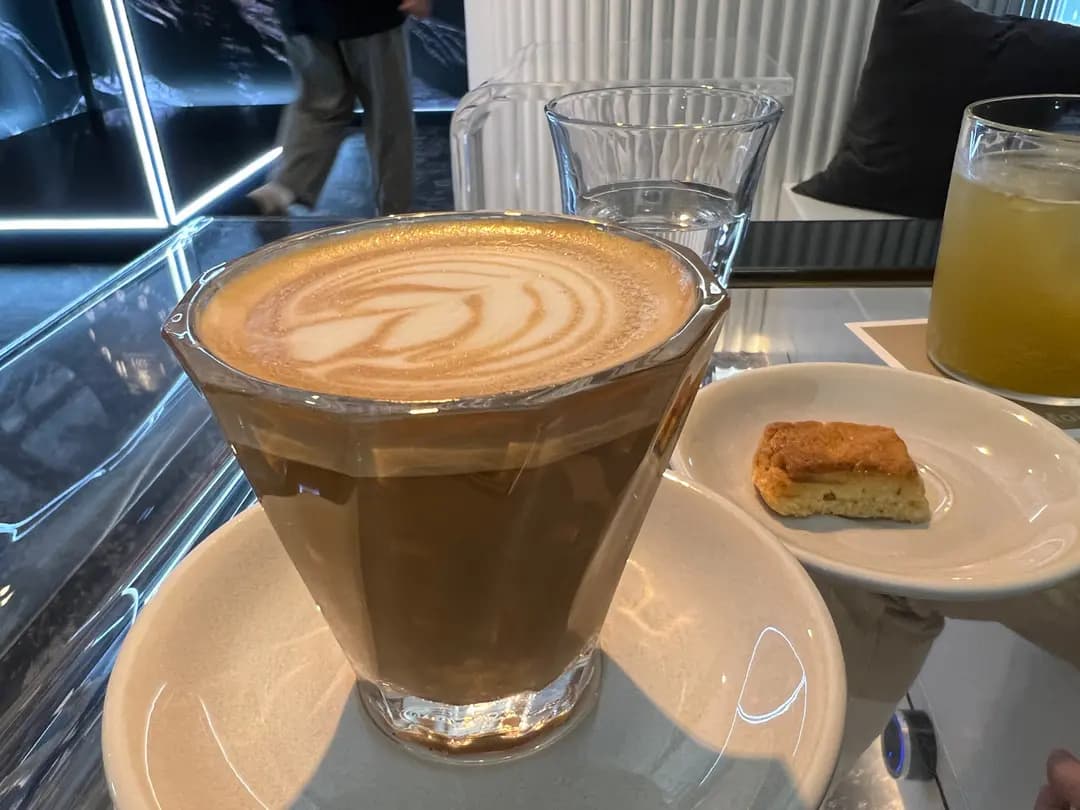 PREFACE COFFEE & WINE (The Loop) photo 6