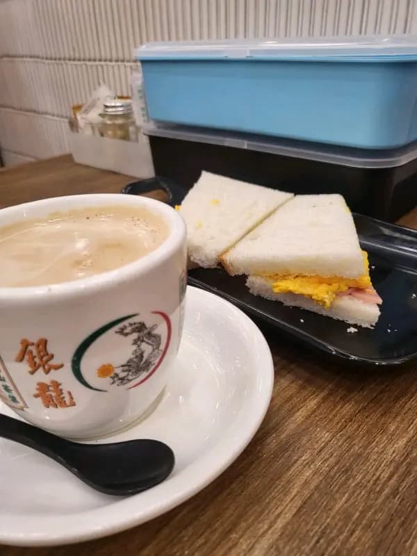 銀龍茶餐廳 photo 3