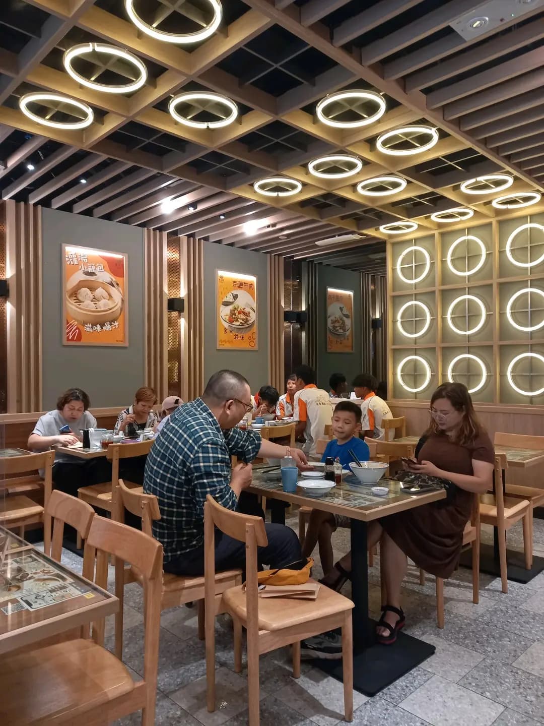 堅信號上海生煎皇 (欣榮商場) photo 8