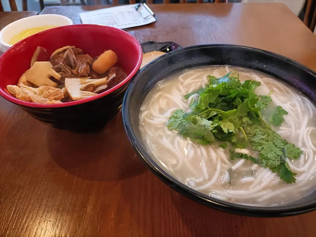 辣椒仔雲南米線 photo 1
