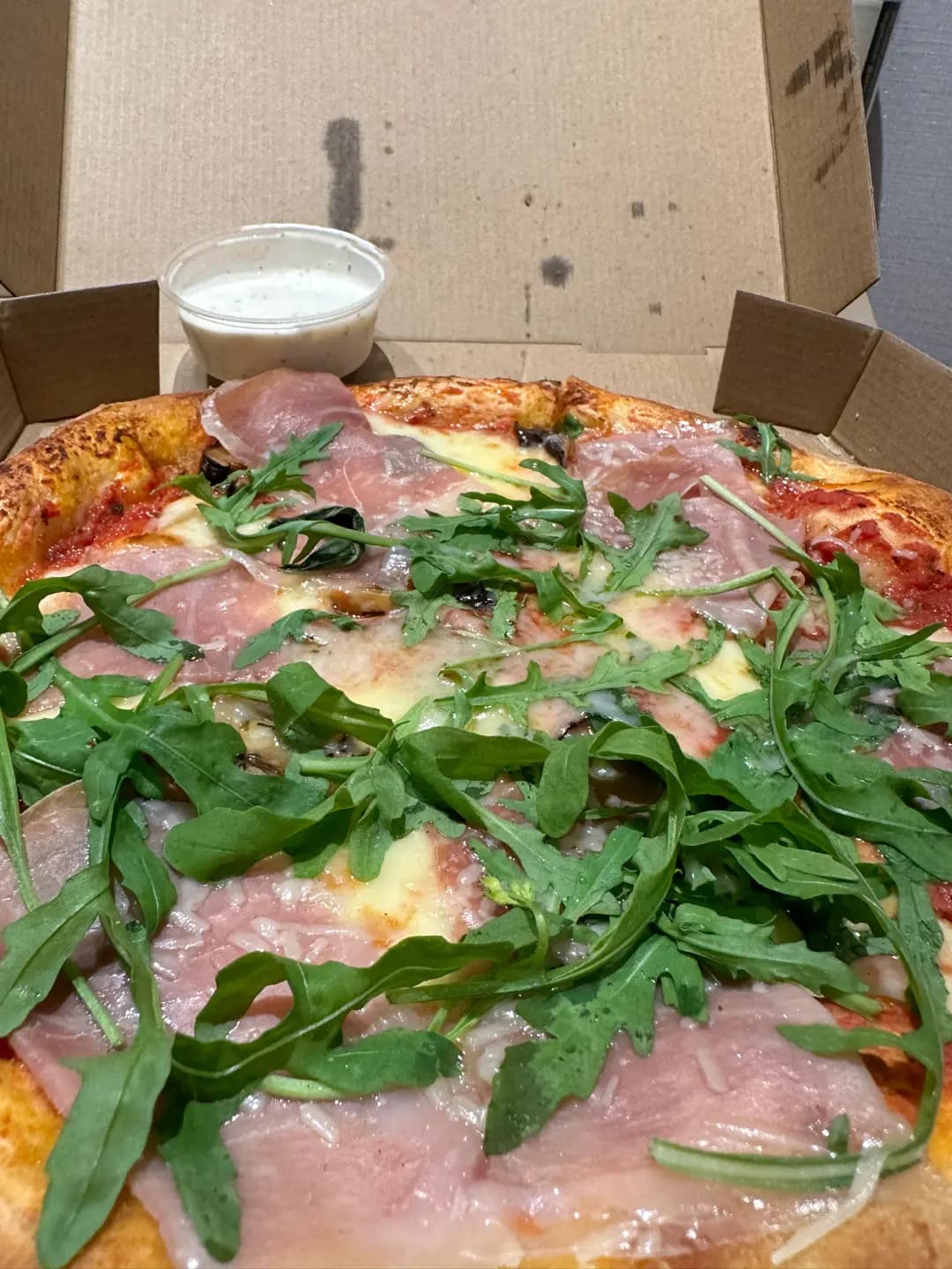 Dough Bros Pizza & Doughnuts (明新大廈) photo 2