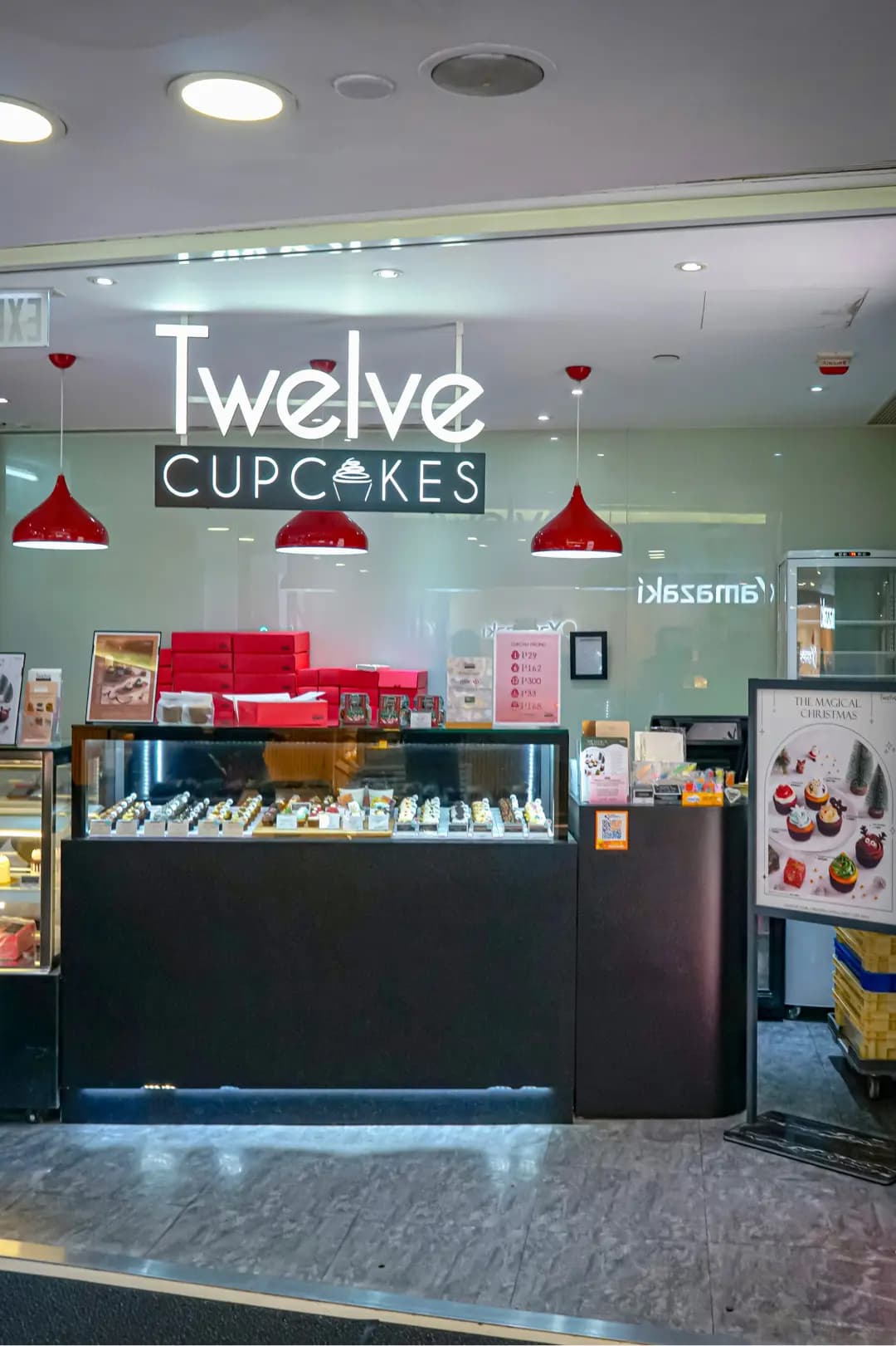 Twelve Cupcakes photo 1