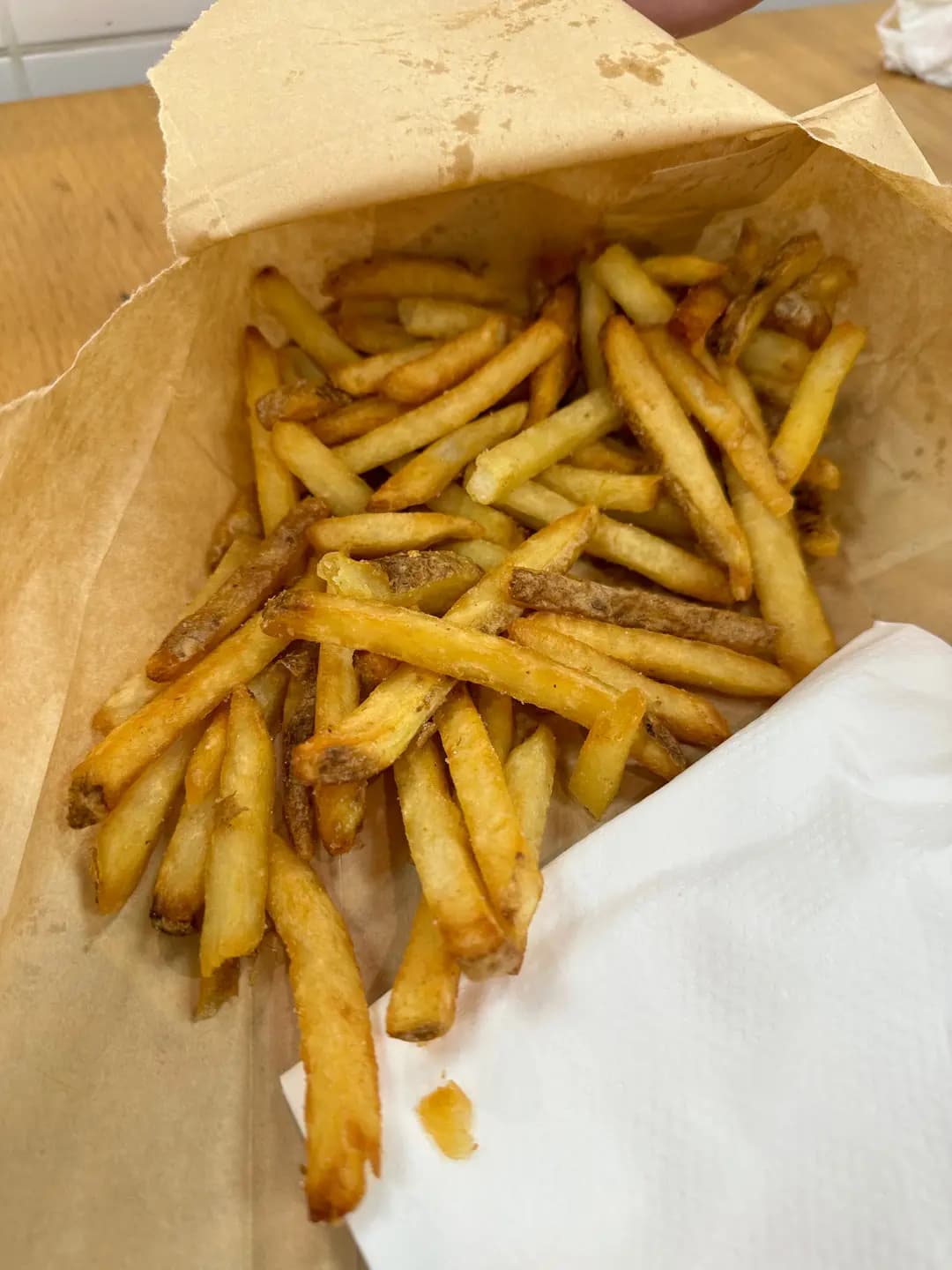 FIVE GUYS photo 5