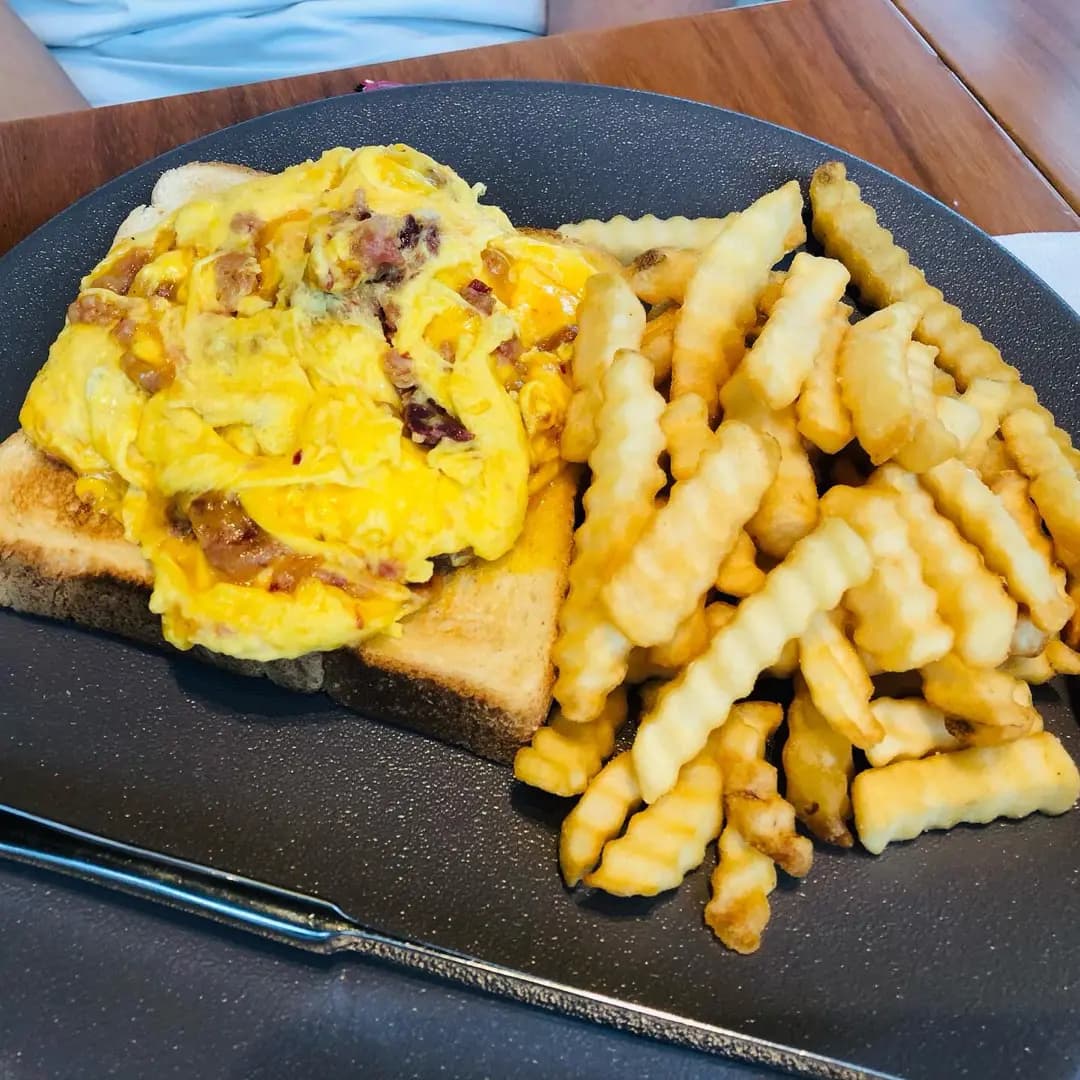 Yoho Cafe photo 5
