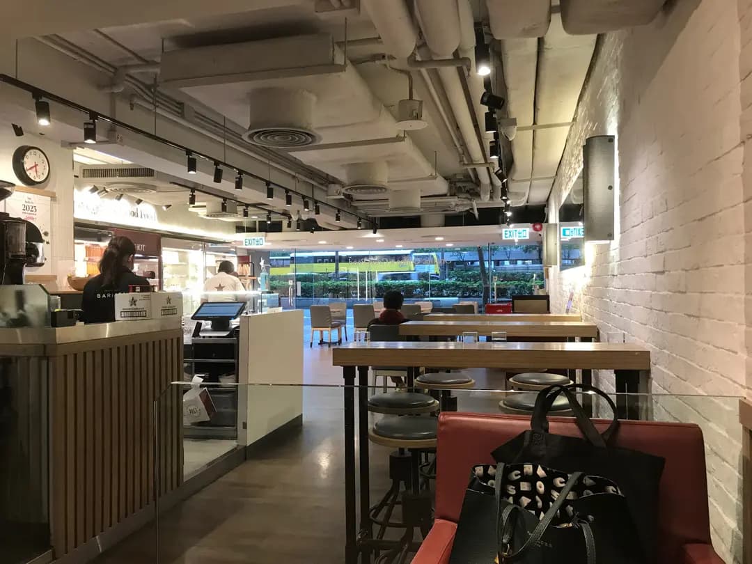 PRET A MANGER (富通大廈) photo 2